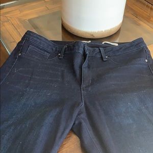 Jessica Simpson kiss me super skinny jean